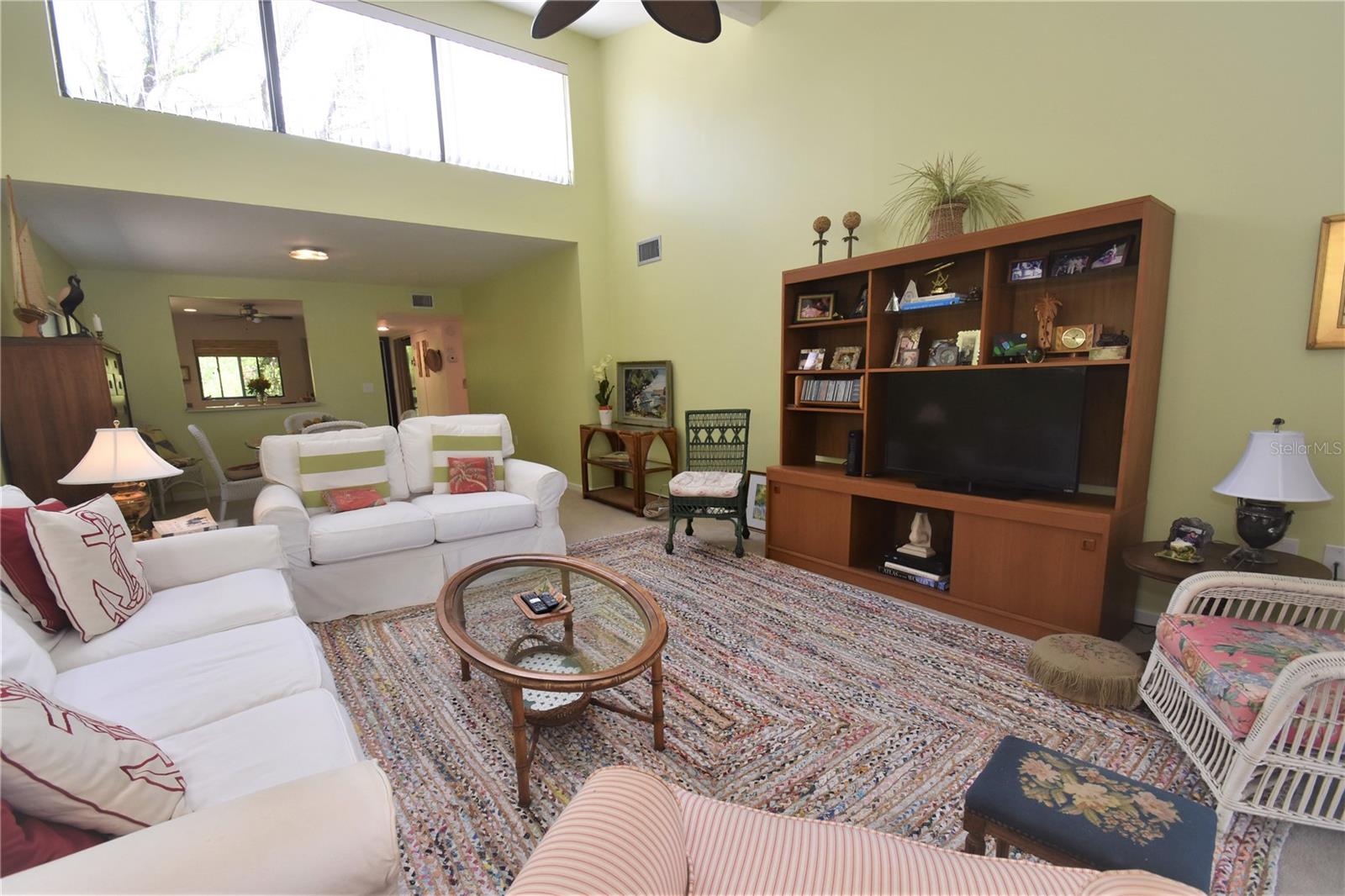 PELICAN COVE I - Residential Lease