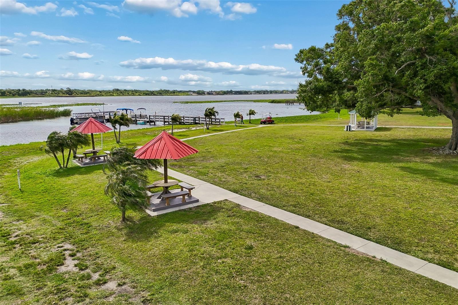 POINTE WEST RESIDENT OWNED COMMUNITY INC - Residential