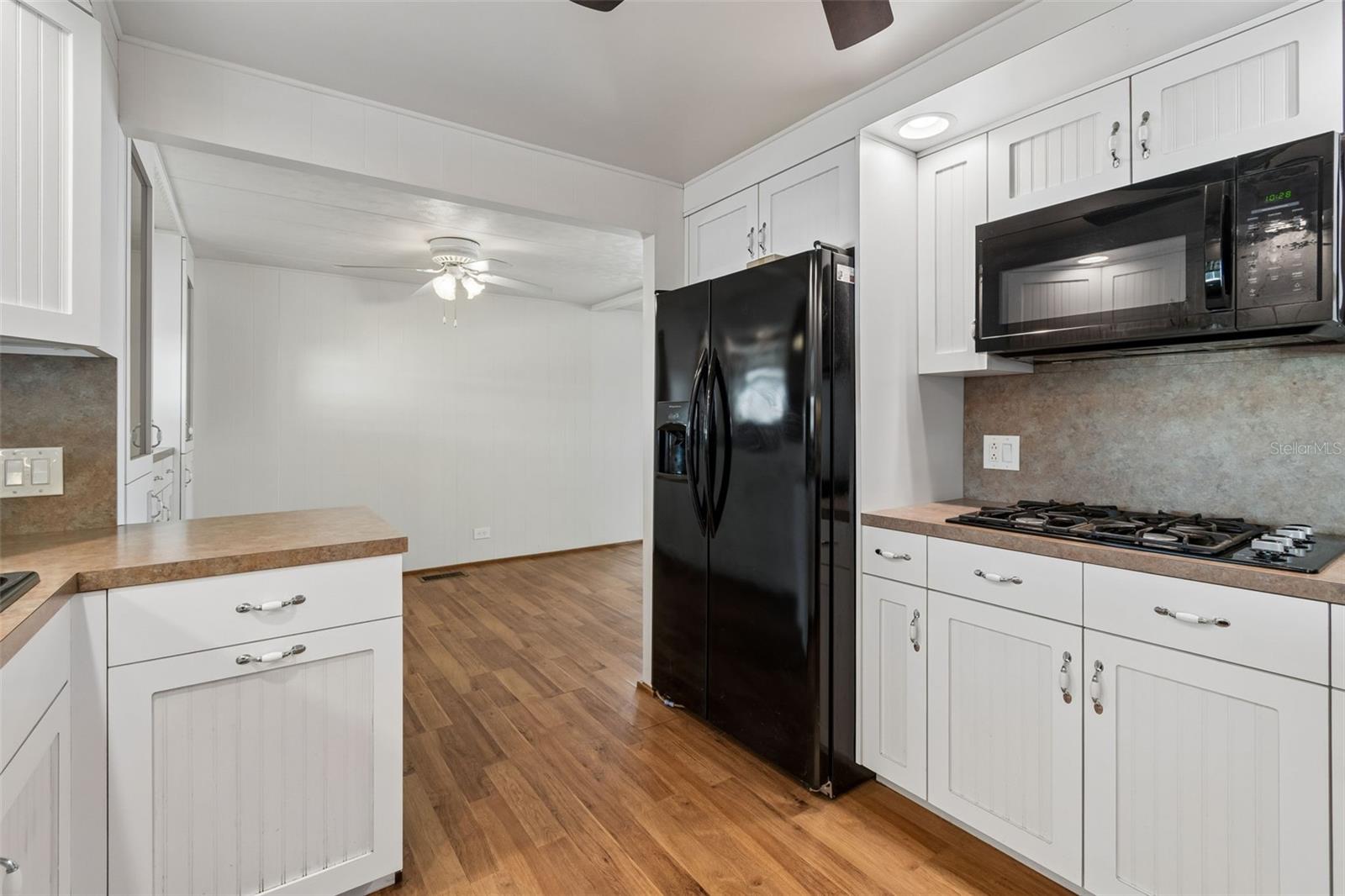 POINTE WEST RESIDENT OWNED COMMUNITY INC - Residential