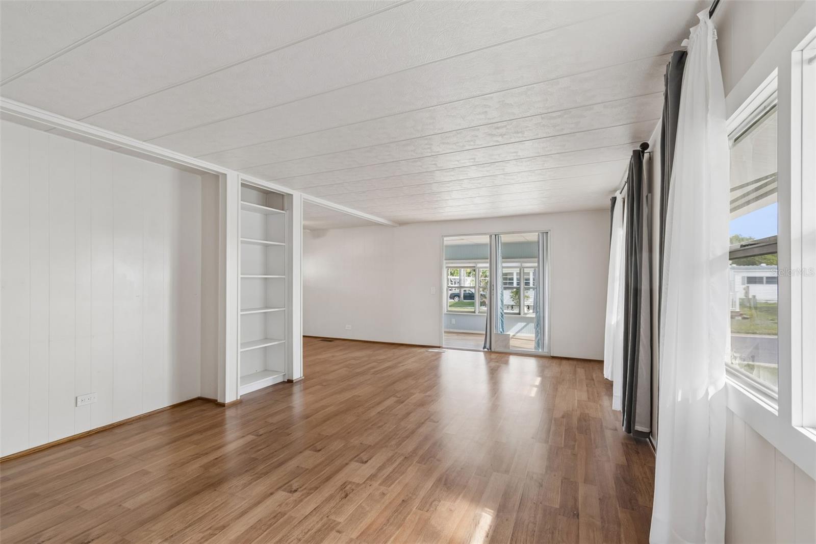 POINTE WEST RESIDENT OWNED COMMUNITY INC - Residential