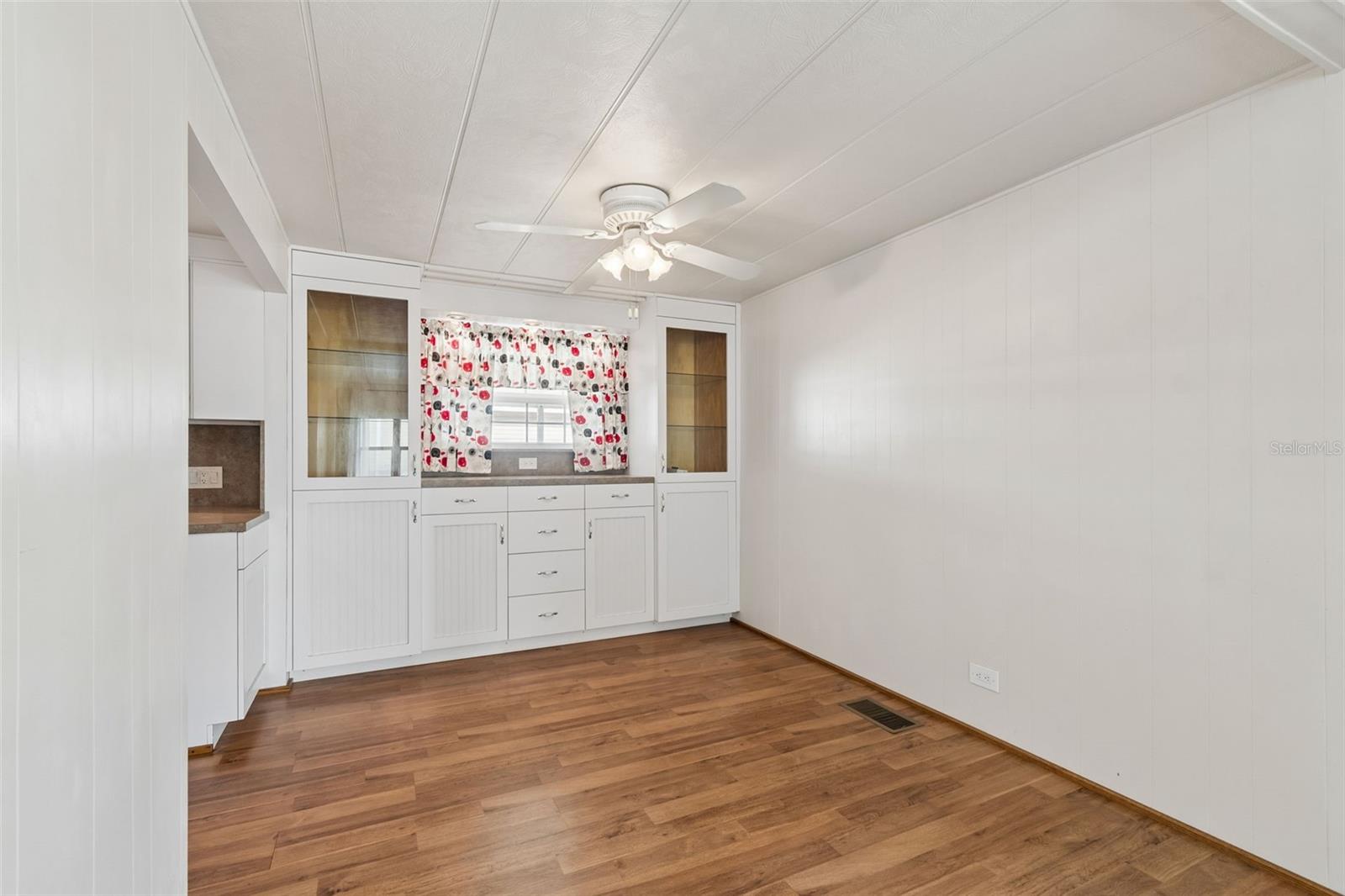 POINTE WEST RESIDENT OWNED COMMUNITY INC - Residential