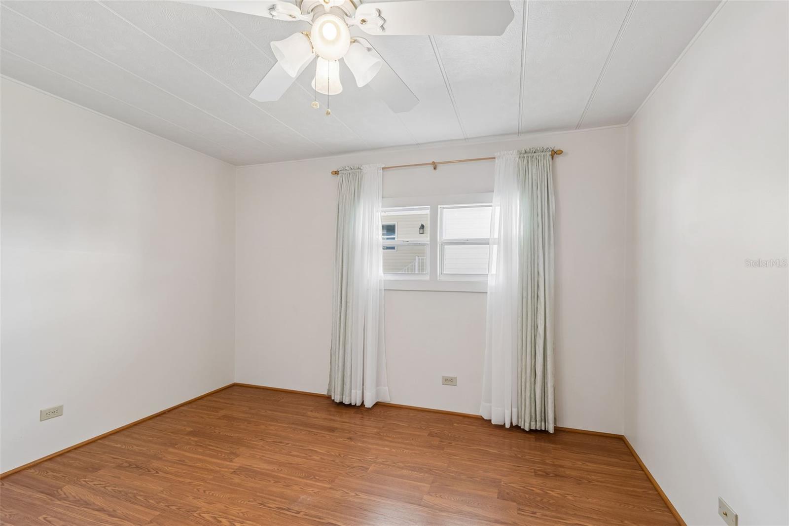 POINTE WEST RESIDENT OWNED COMMUNITY INC - Residential