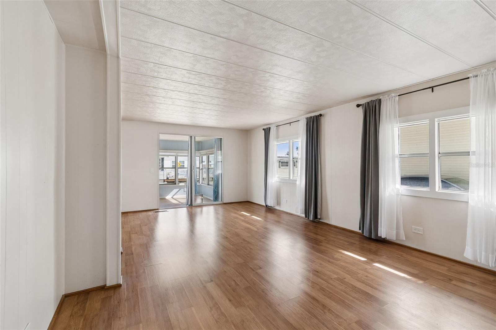 POINTE WEST RESIDENT OWNED COMMUNITY INC - Residential