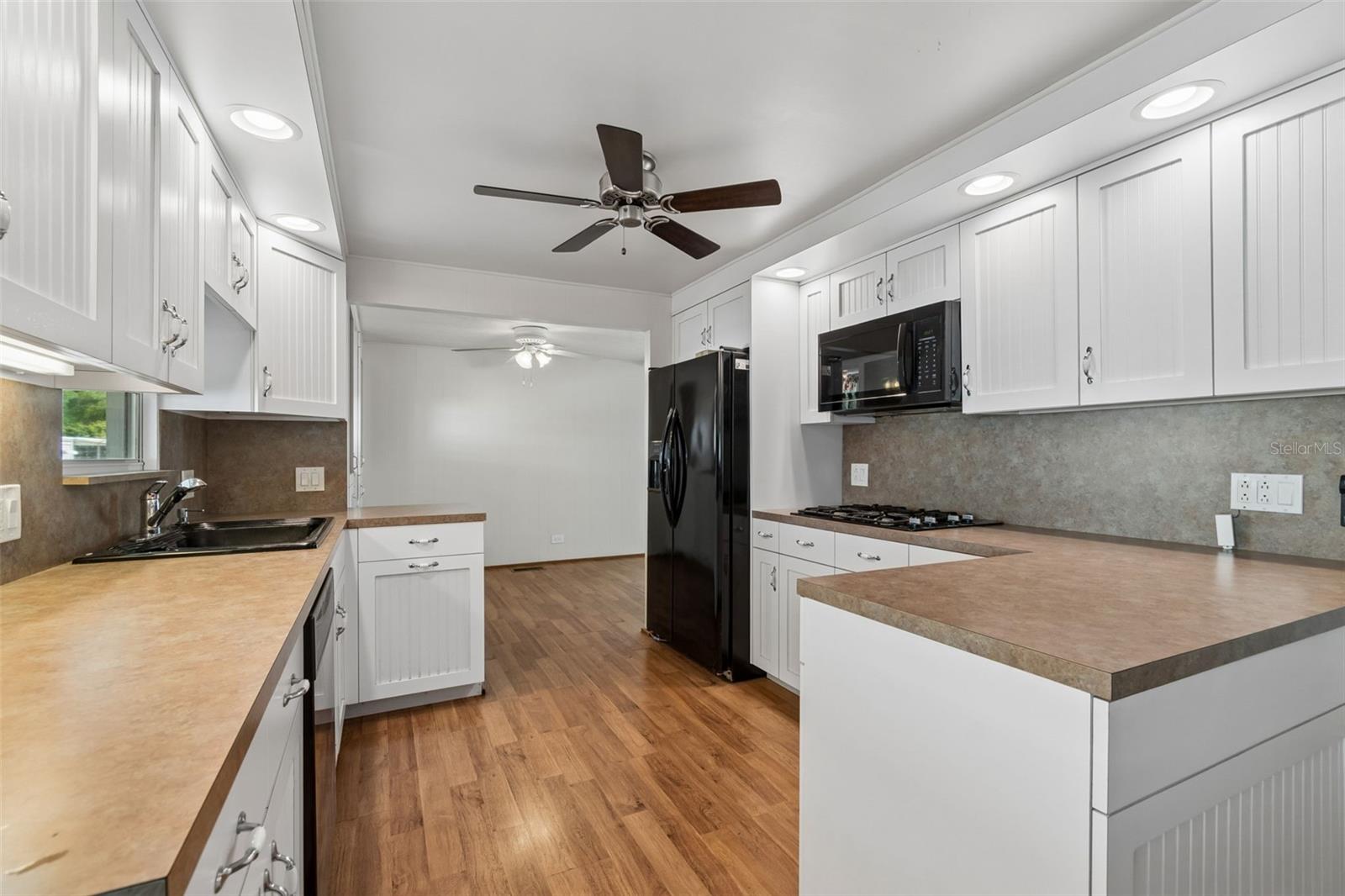 POINTE WEST RESIDENT OWNED COMMUNITY INC - Residential