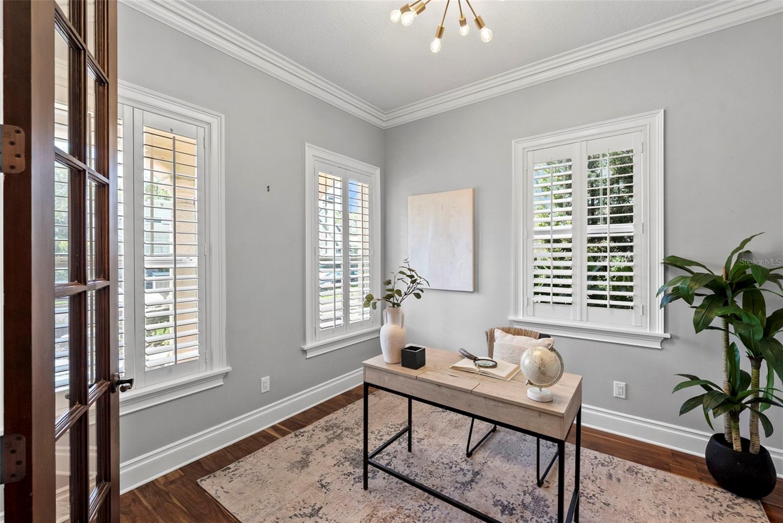 2807 W SITIOS STREET