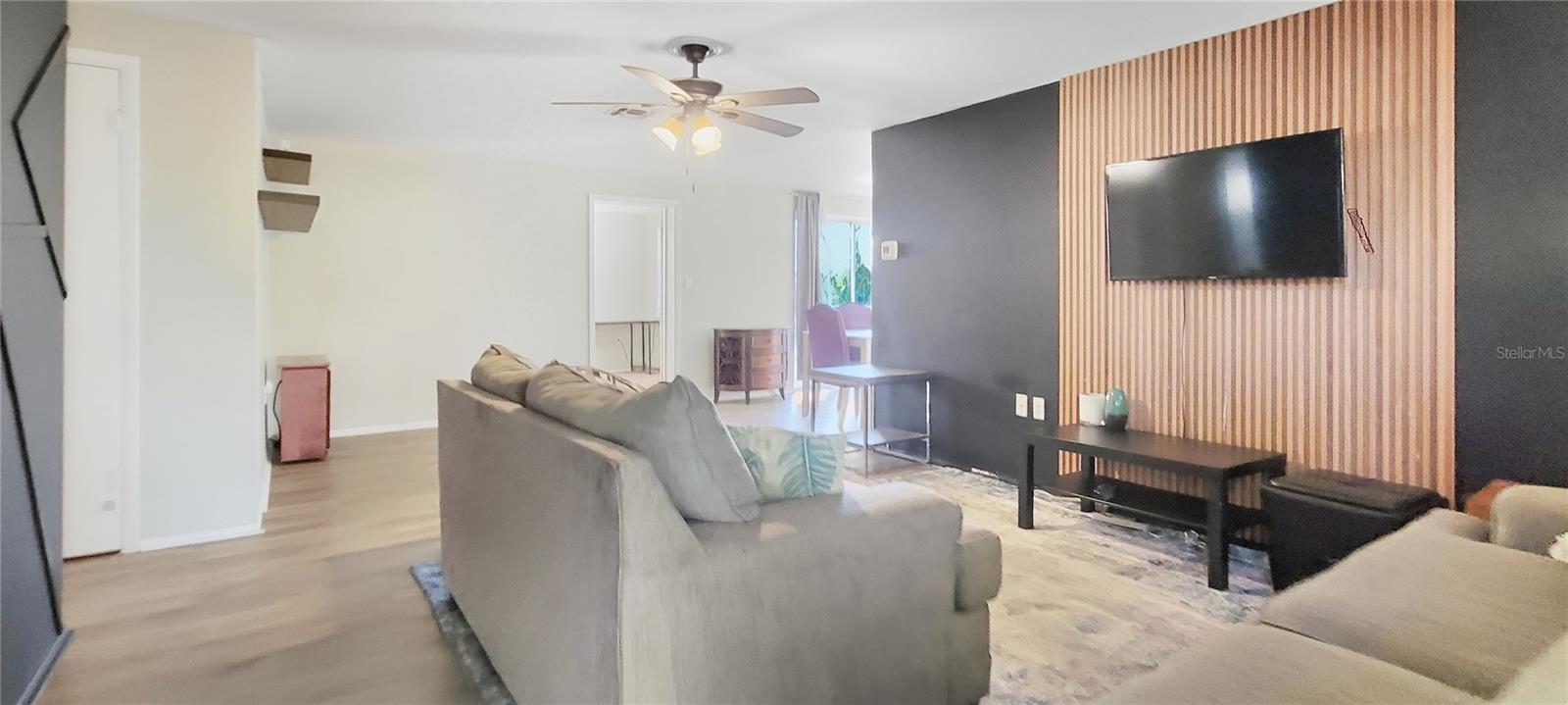 HOLIDAY LAKE ESTATES - Residential Lease