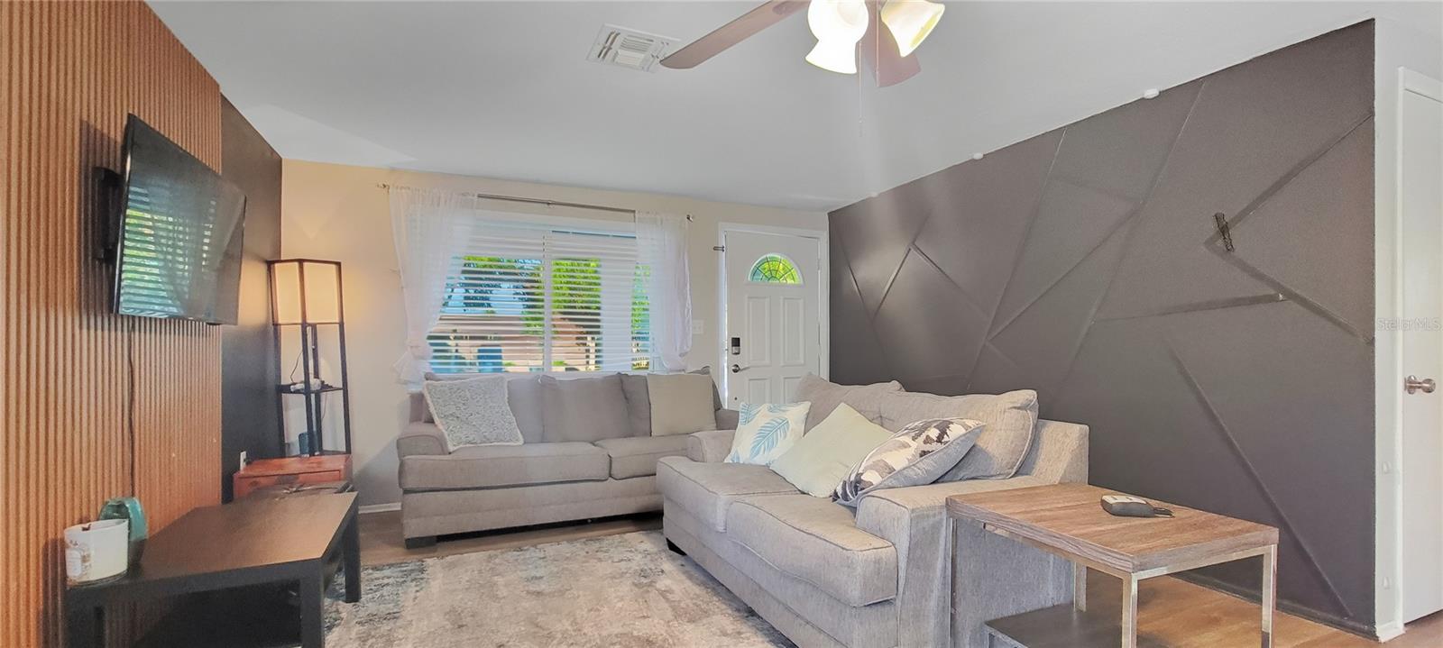 HOLIDAY LAKE ESTATES - Residential Lease