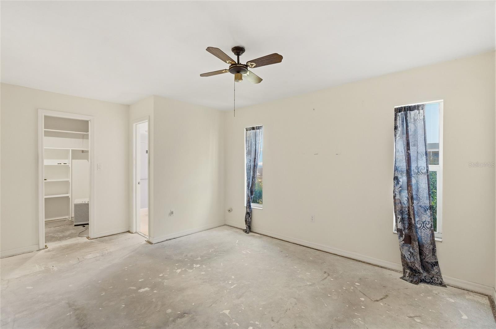 SARASOTA SPGS - Residential