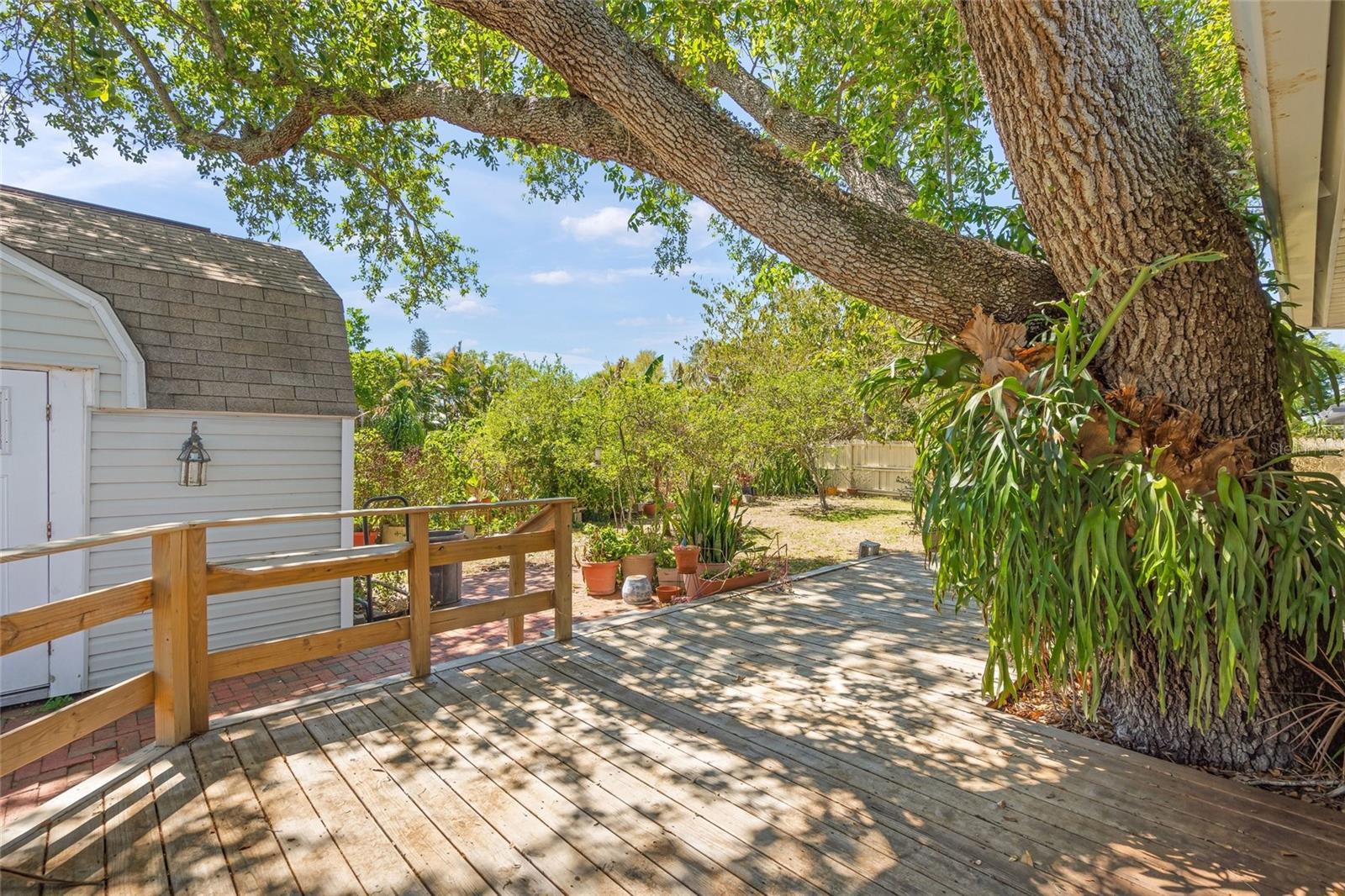 SARASOTA SPGS - Residential