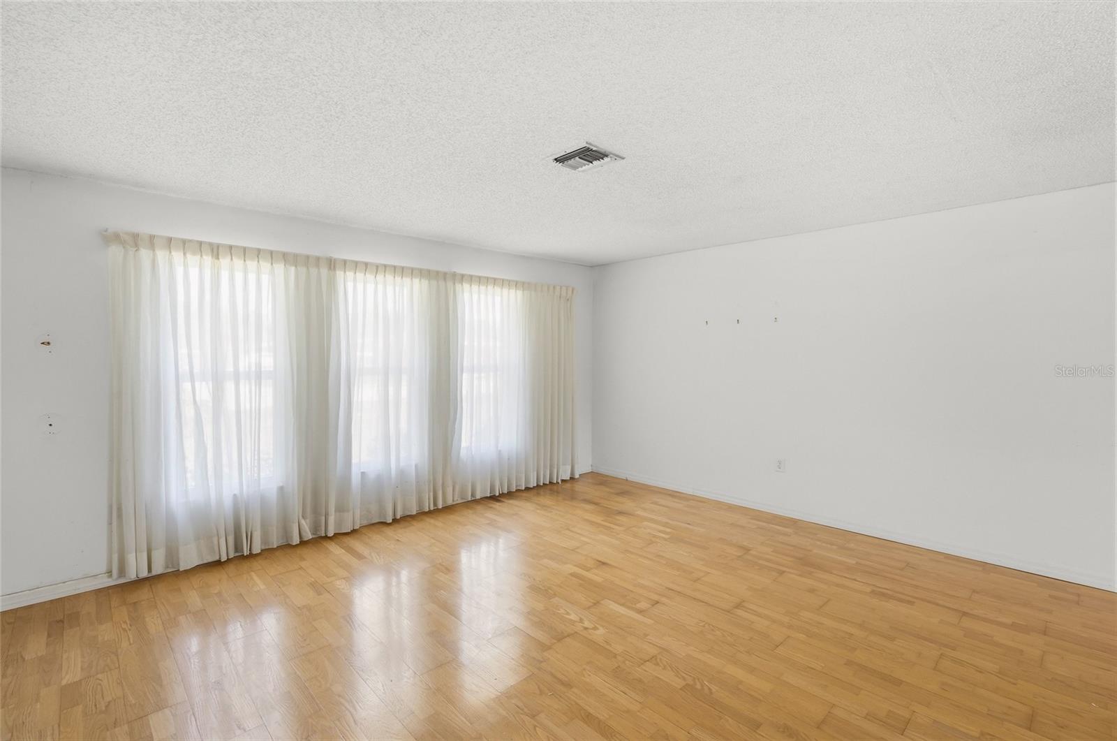 SARASOTA SPGS - Residential