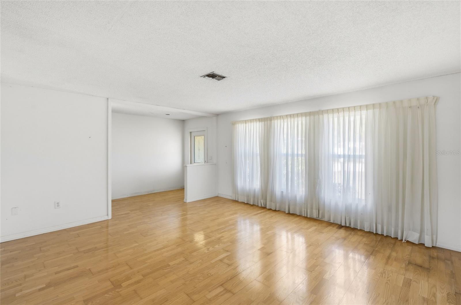 SARASOTA SPGS - Residential