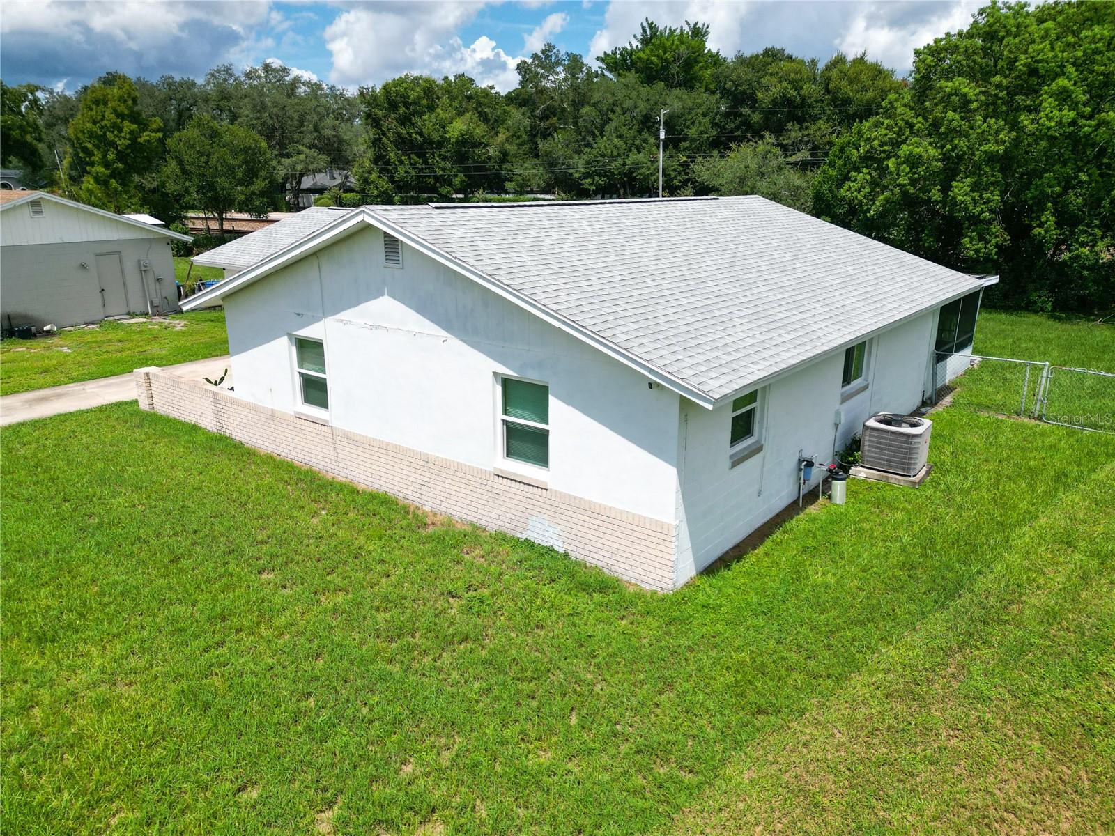 206 MELISSA COURT