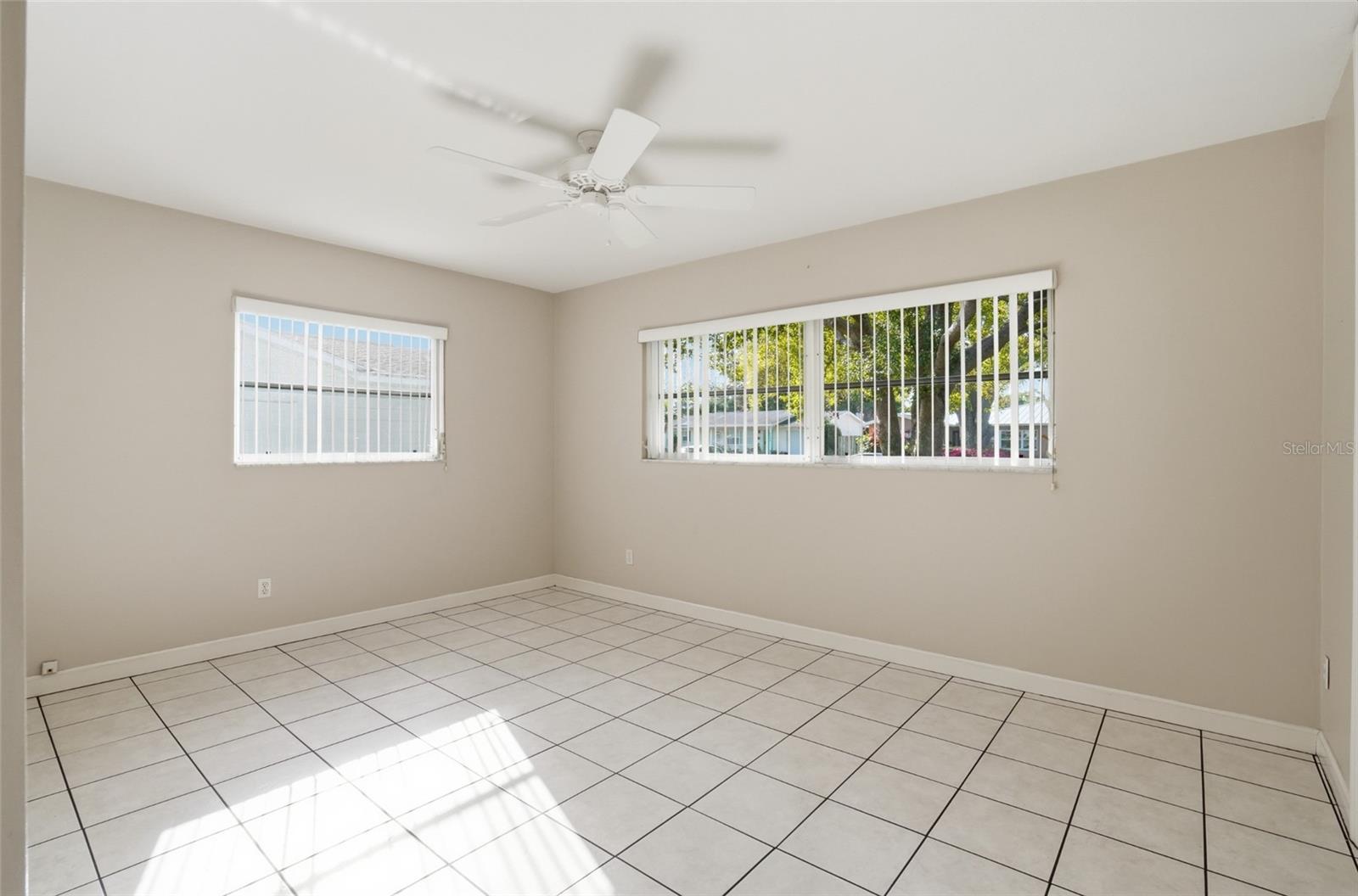 BROADACRES - Residential