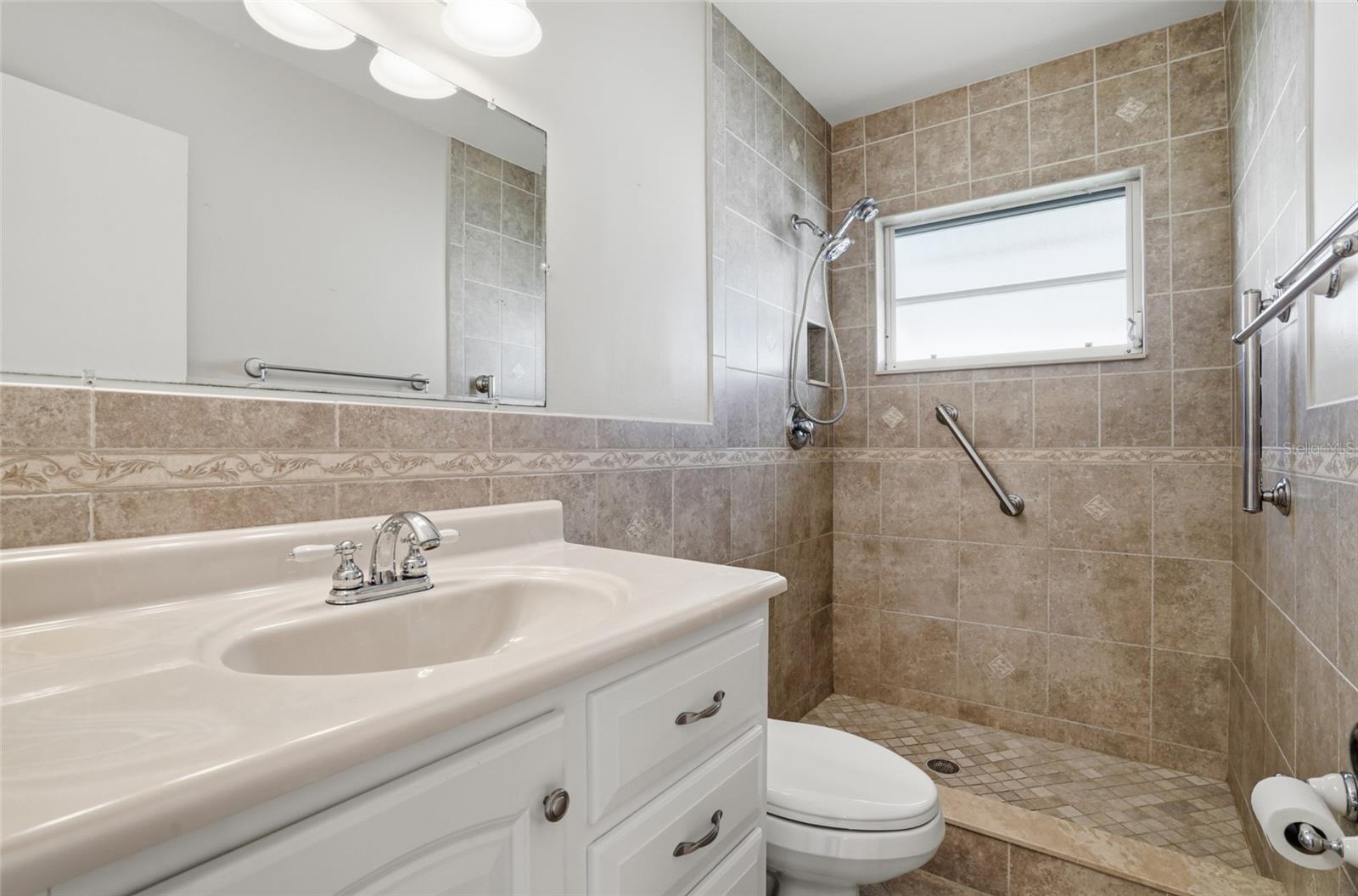 BROADACRES - Residential