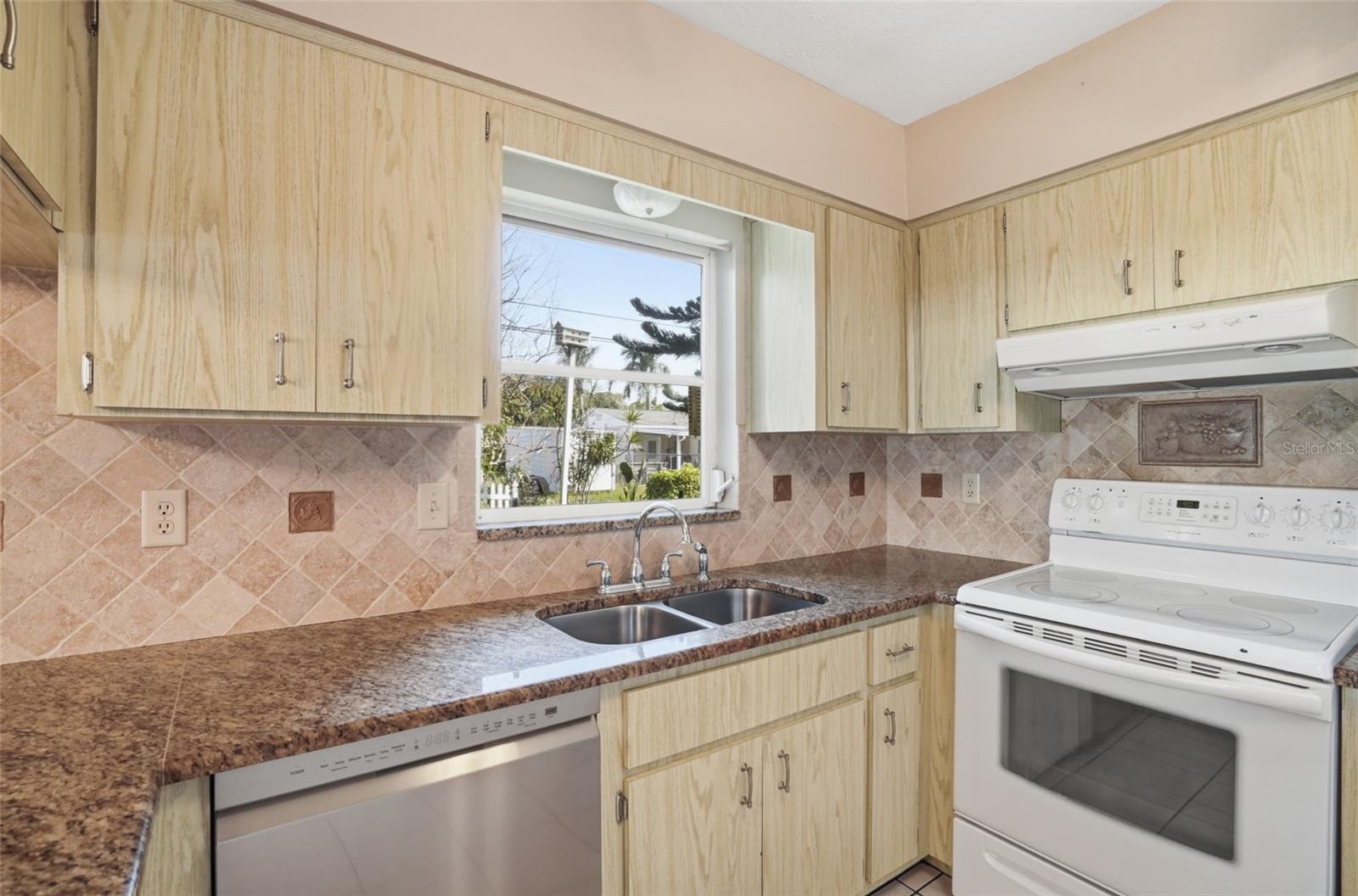 BROADACRES - Residential