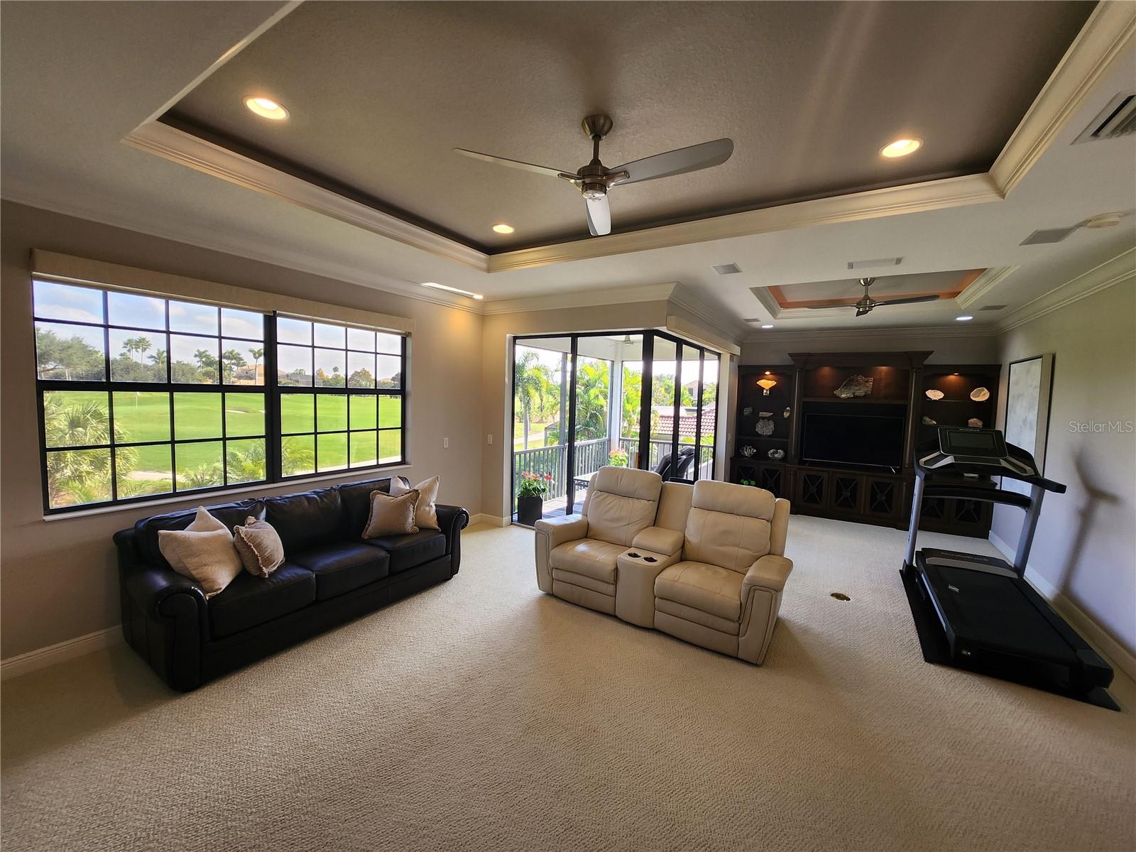 LAKEWOOD RANCH COUNTRY CLUB VILLAGE - Residential