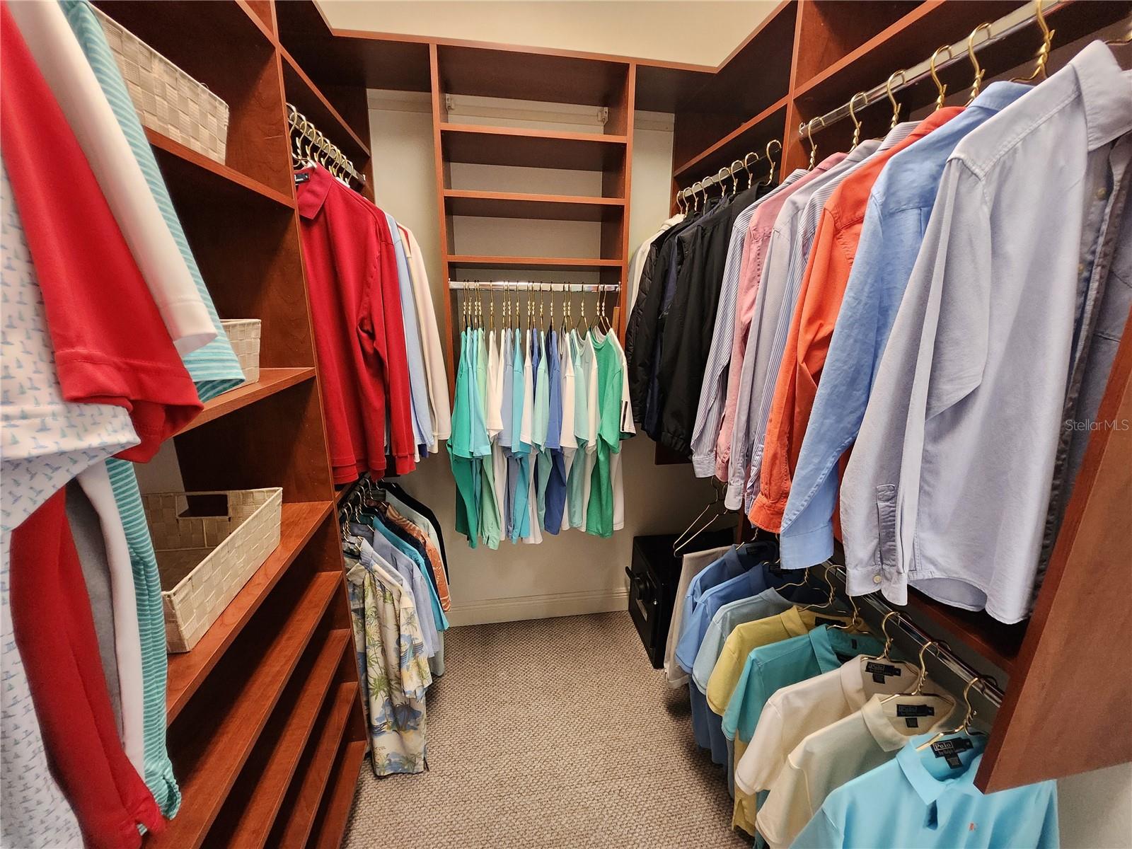 LAKEWOOD RANCH COUNTRY CLUB VILLAGE - Residential