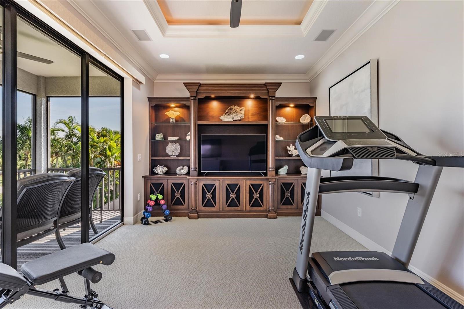 LAKEWOOD RANCH COUNTRY CLUB VILLAGE - Residential