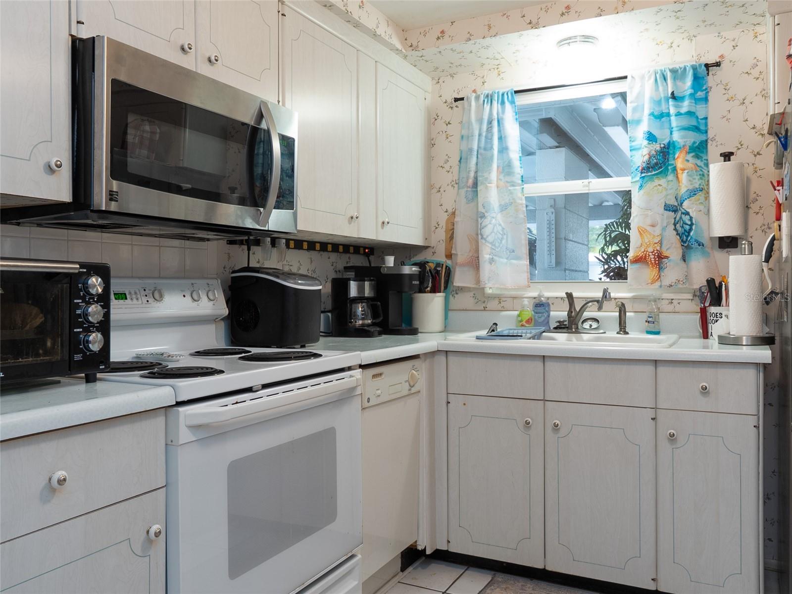 CARIBBEAN VILLAS 1 & 2 & 3 - Residential