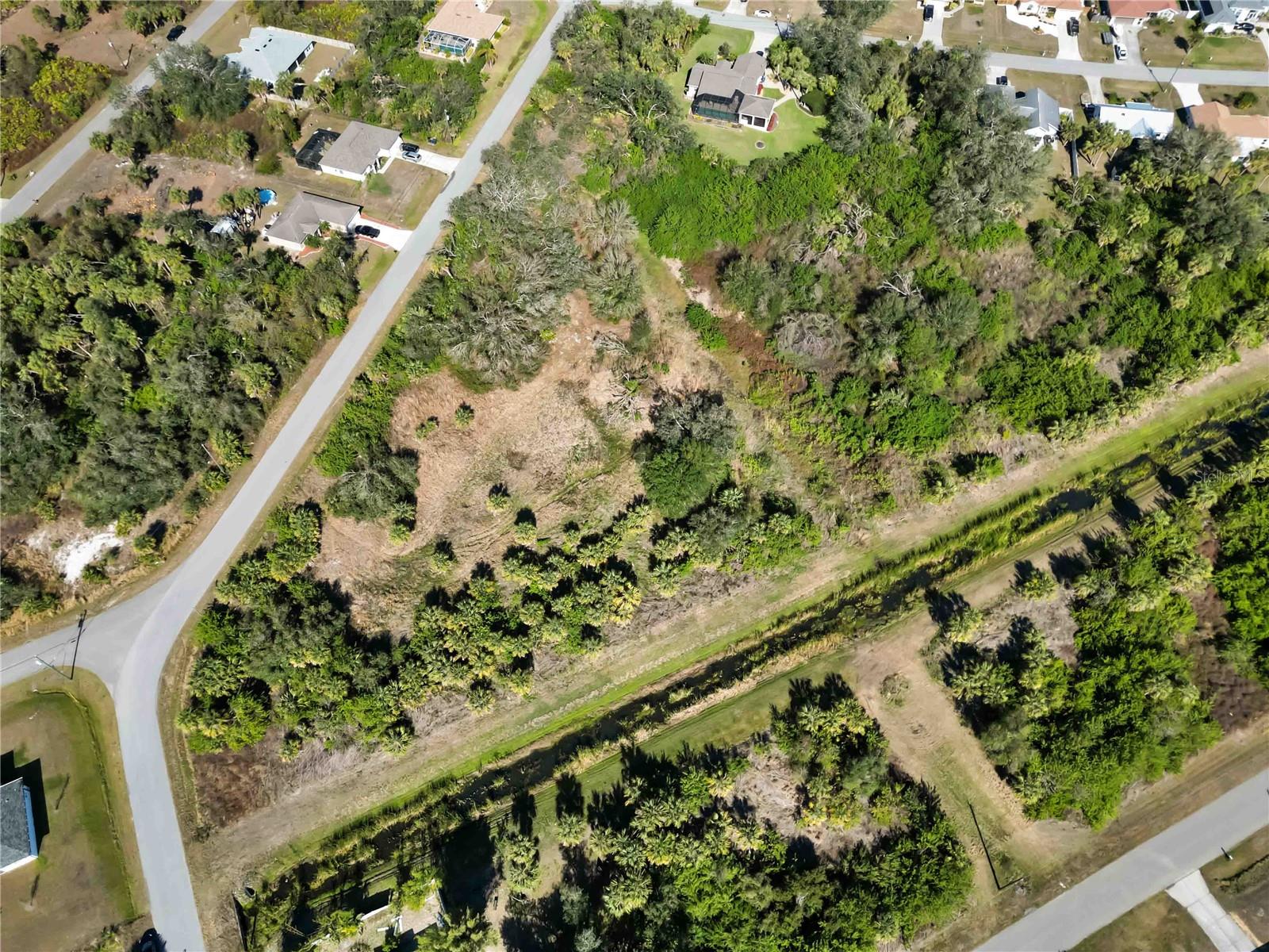 PORT CHARLOTTE SUB 37 - Land