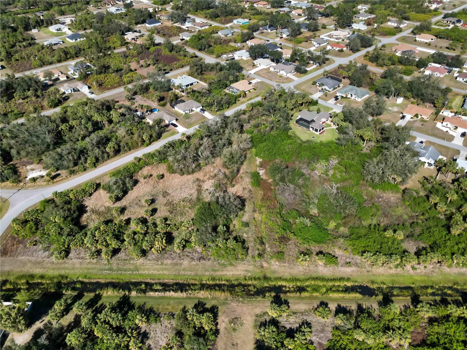 PORT CHARLOTTE SUB 37 - Land
