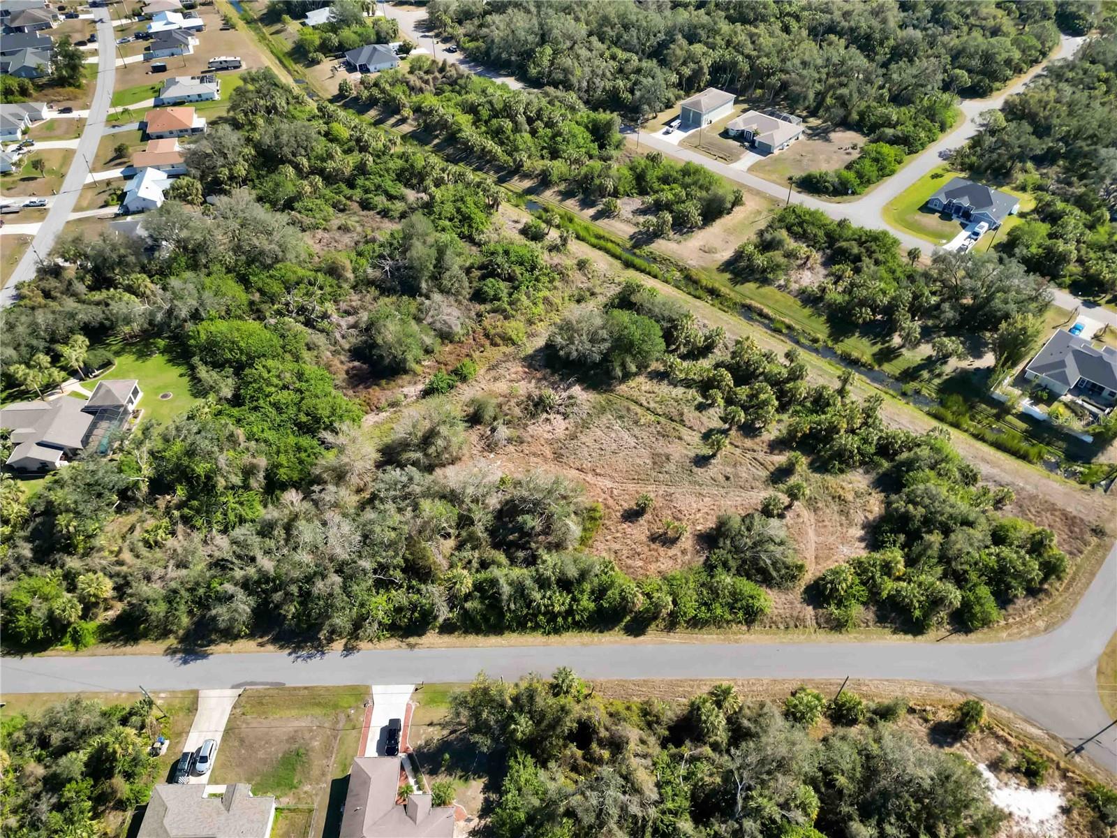 PORT CHARLOTTE SUB 37 - Land