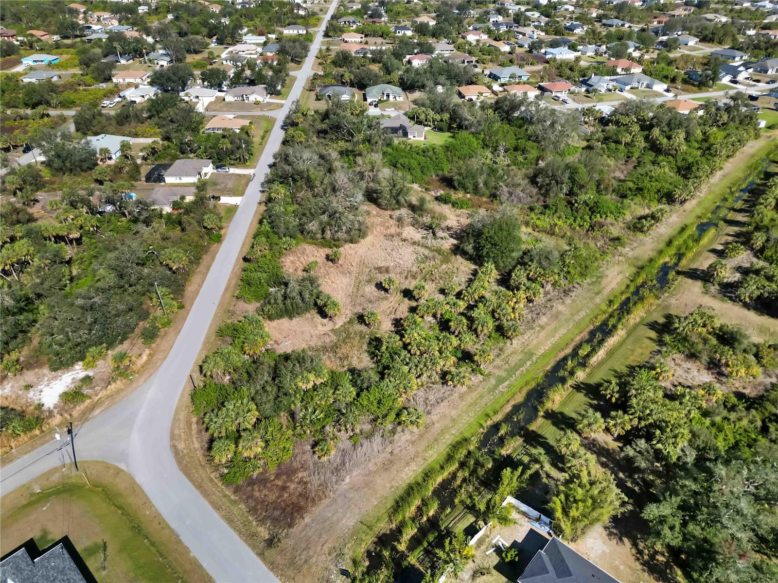 PORT CHARLOTTE SUB 37 - Land