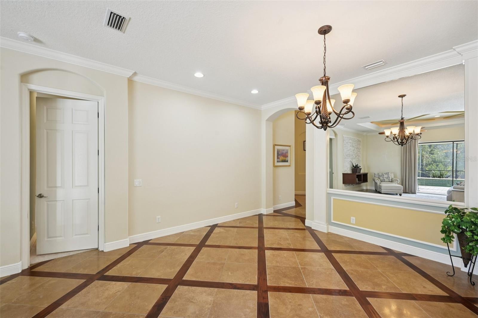 RIVA TRACE - Residential