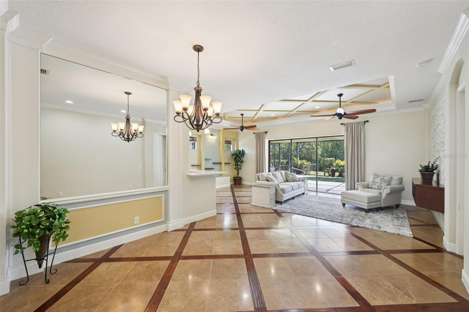 RIVA TRACE - Residential