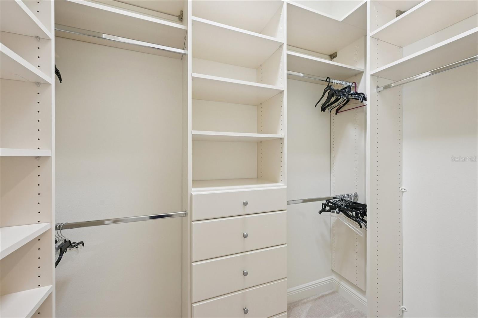 RIVA TRACE - Residential