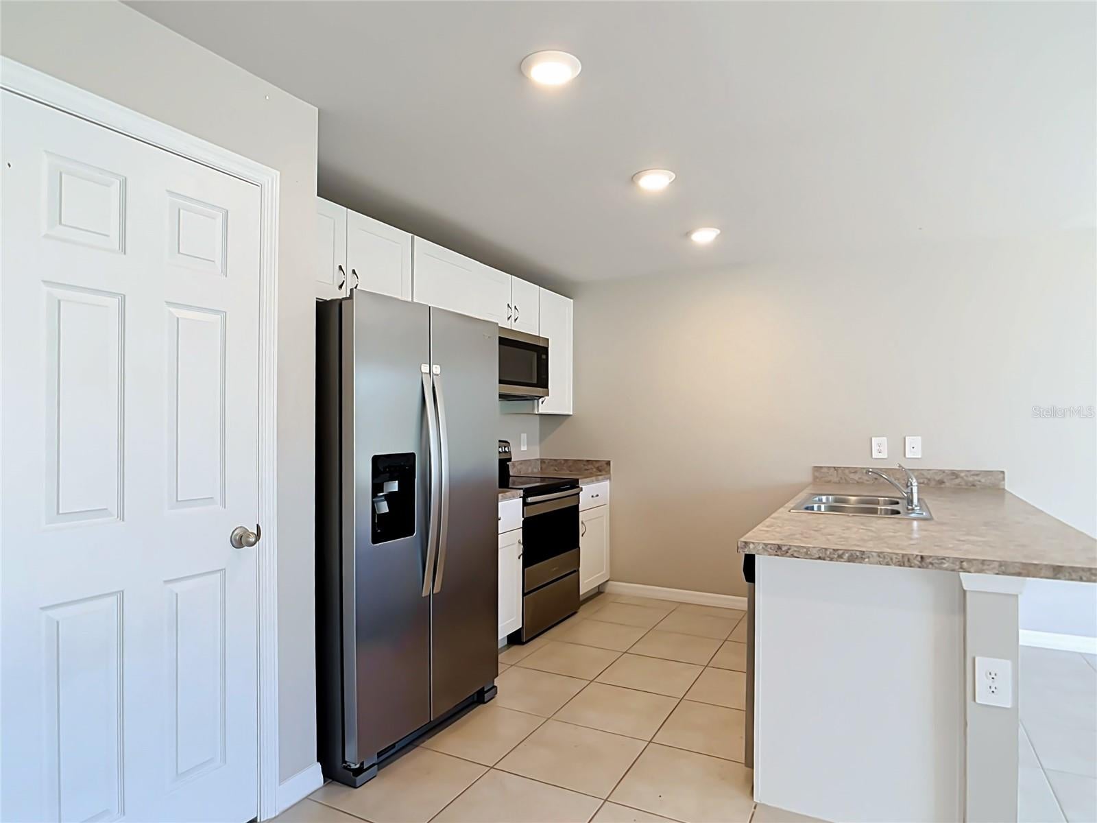 21499 LANDIS AVENUE, PORT CHARLOTTE, FL, 33954 2 21499 LANDIS AVENUE