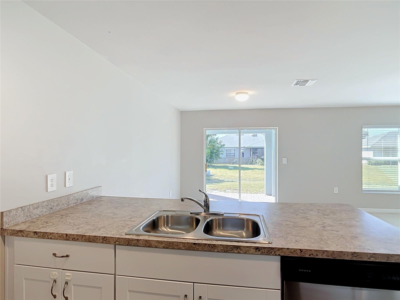 21499 LANDIS AVENUE, PORT CHARLOTTE, FL, 33954 3 21499 LANDIS AVENUE