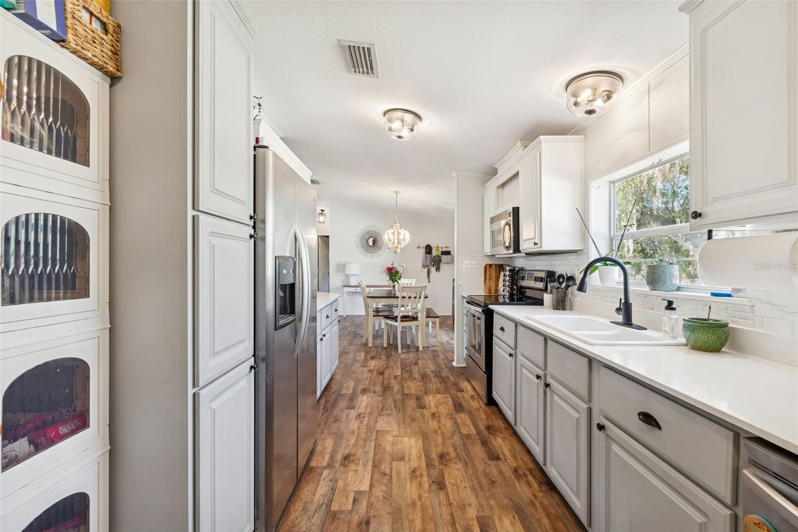 ZEPHYRHILLS COLONY CO LAN - Residential