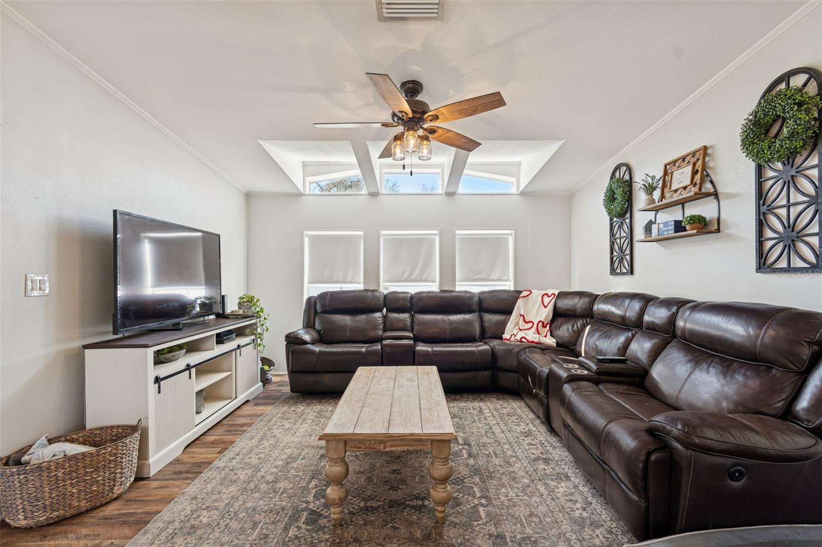 ZEPHYRHILLS COLONY CO LAN - Residential