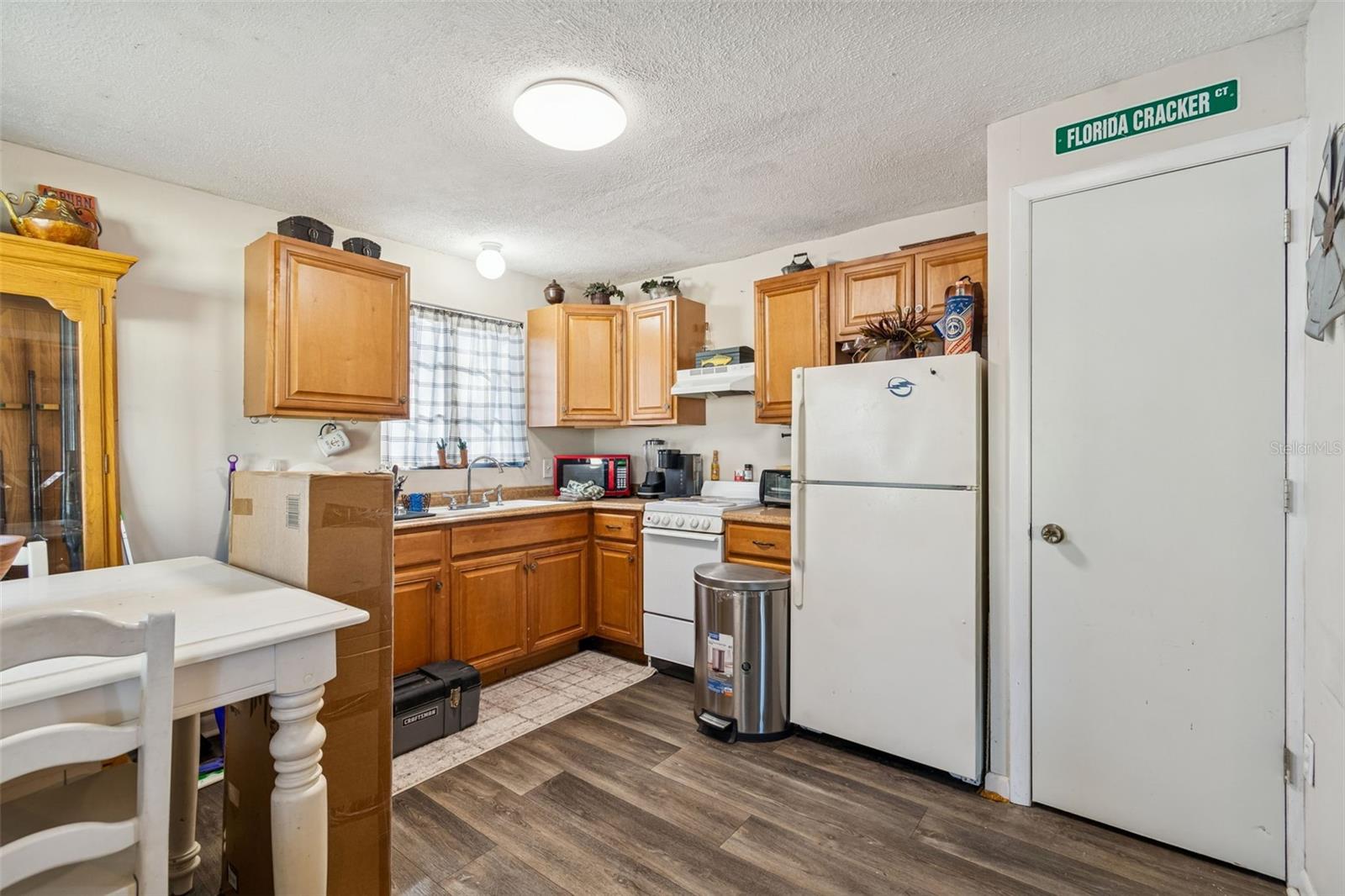 ZEPHYRHILLS COLONY CO LAN - Residential