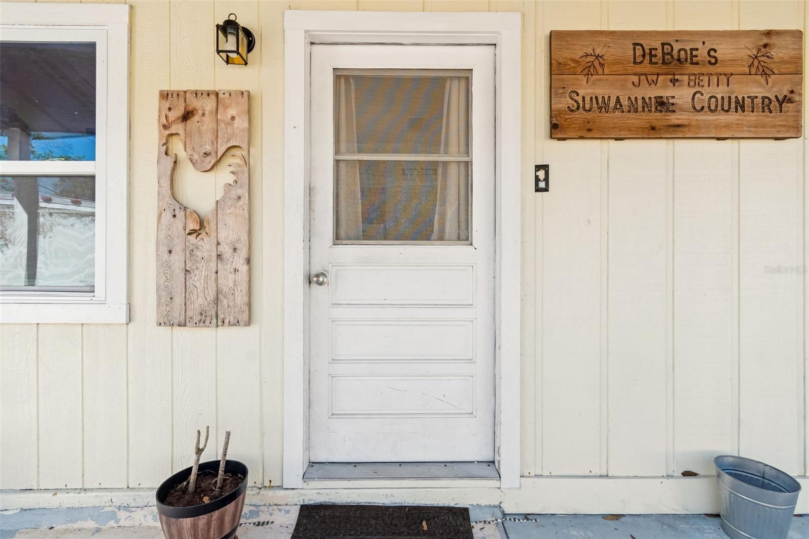 ZEPHYRHILLS COLONY CO LAN - Residential