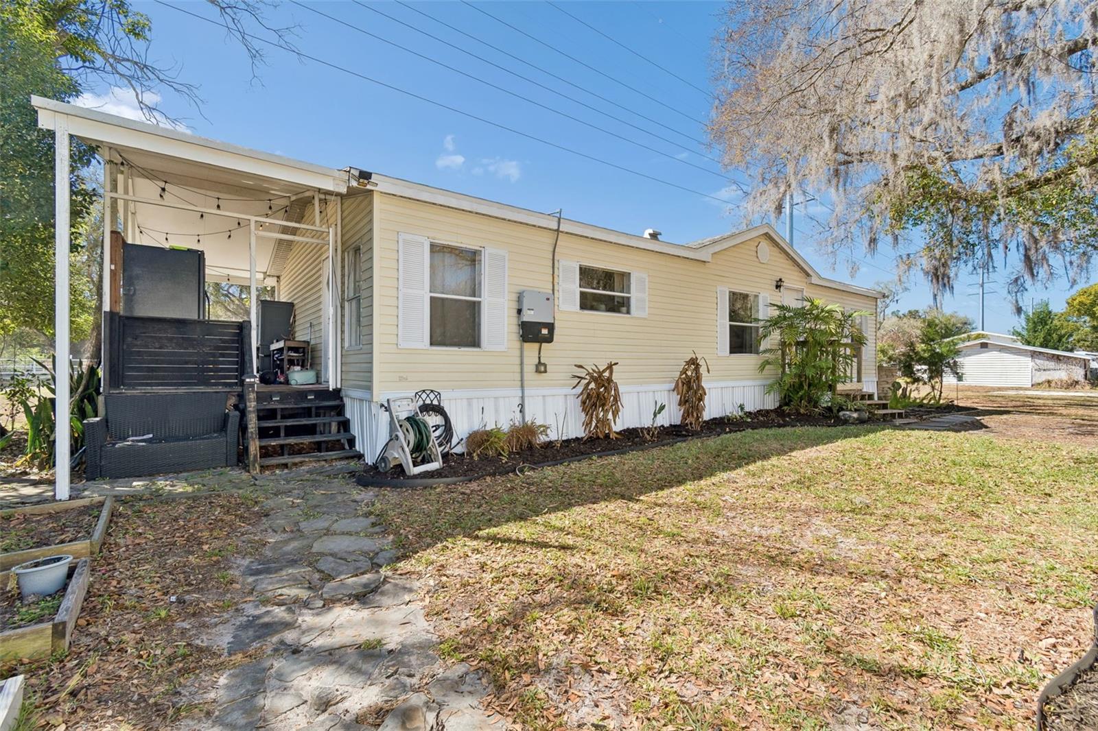 ZEPHYRHILLS COLONY CO LAN - Residential