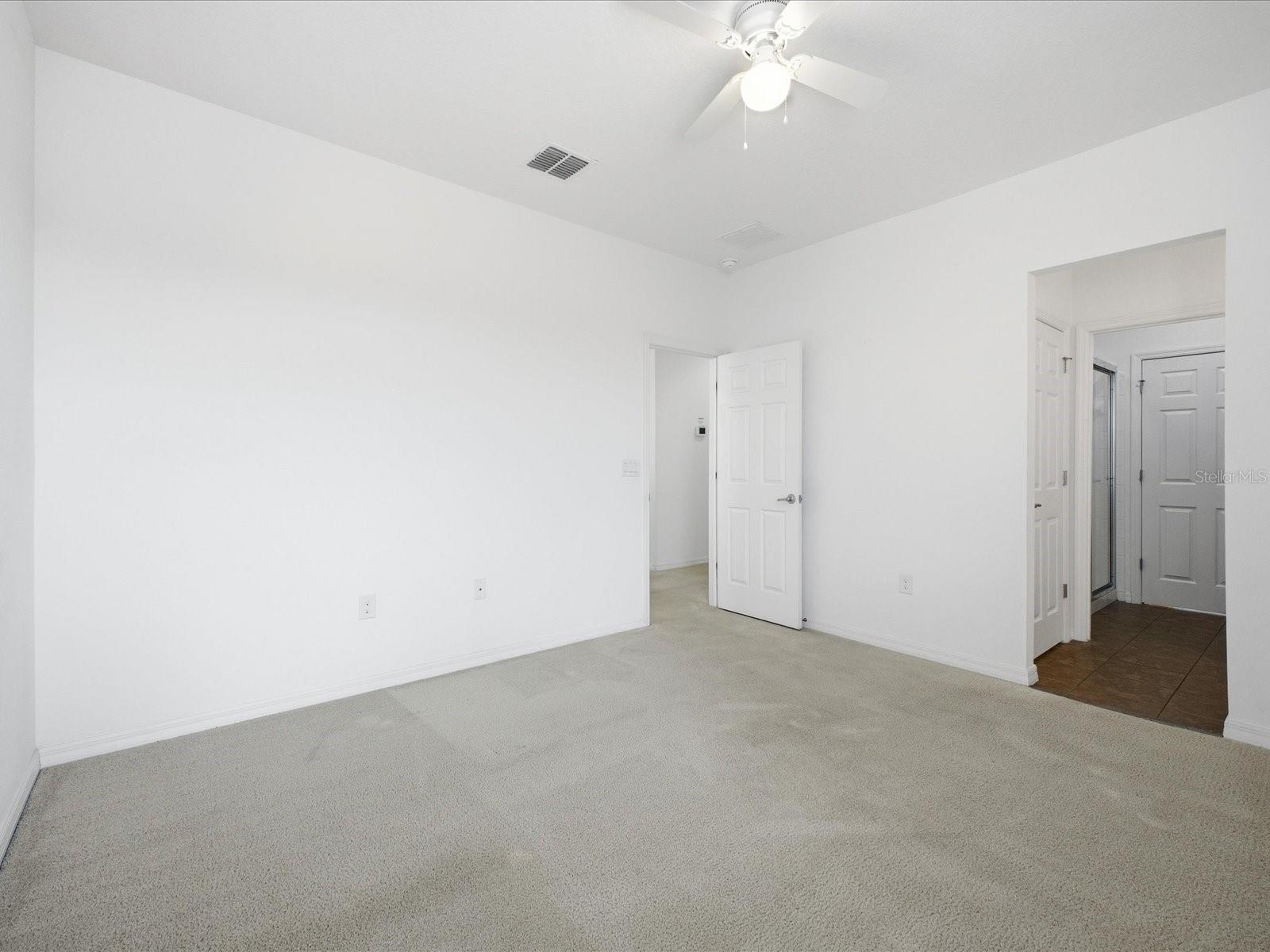 ROSEMONT WOODS - Residential