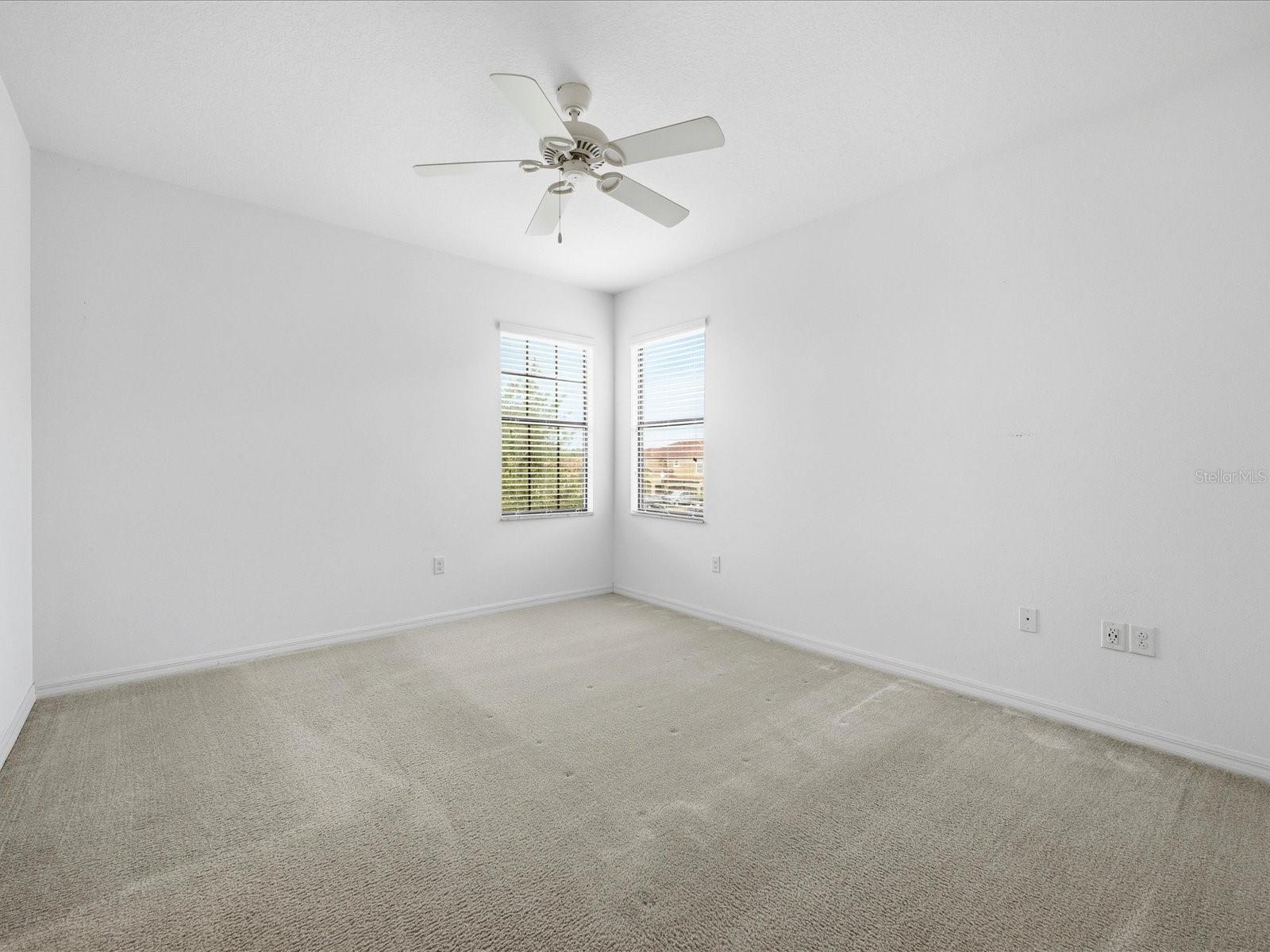 ROSEMONT WOODS - Residential