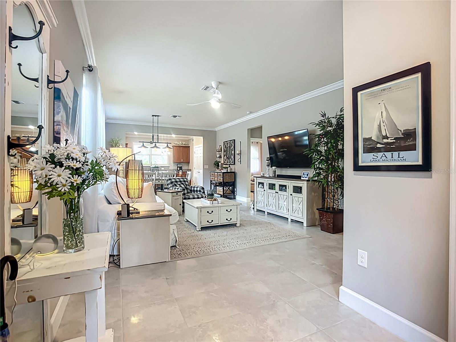 2525 DAISY DRIVE