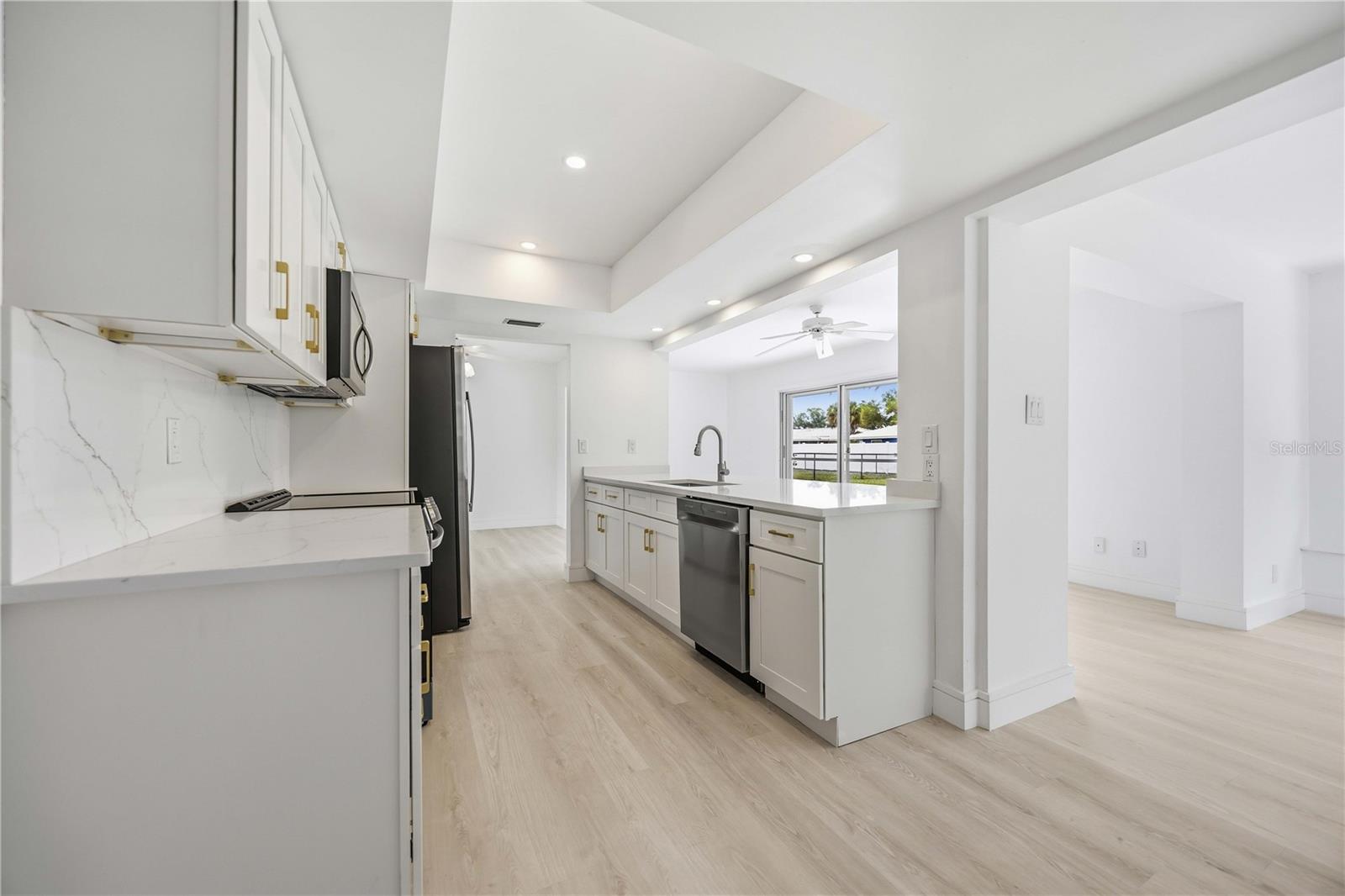 GULF GATE WOODS - Residential