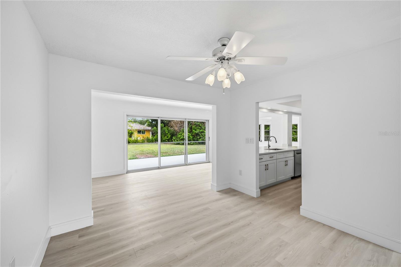 GULF GATE WOODS - Residential