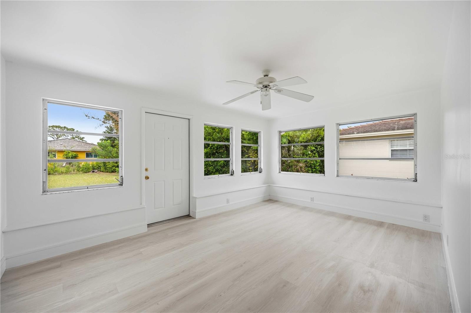 GULF GATE WOODS - Residential