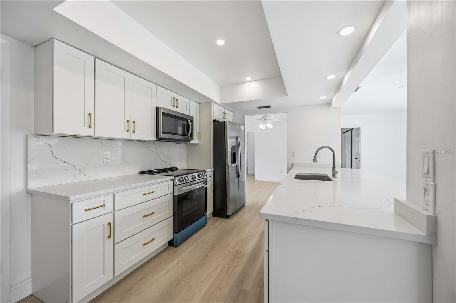 GULF GATE WOODS - Residential