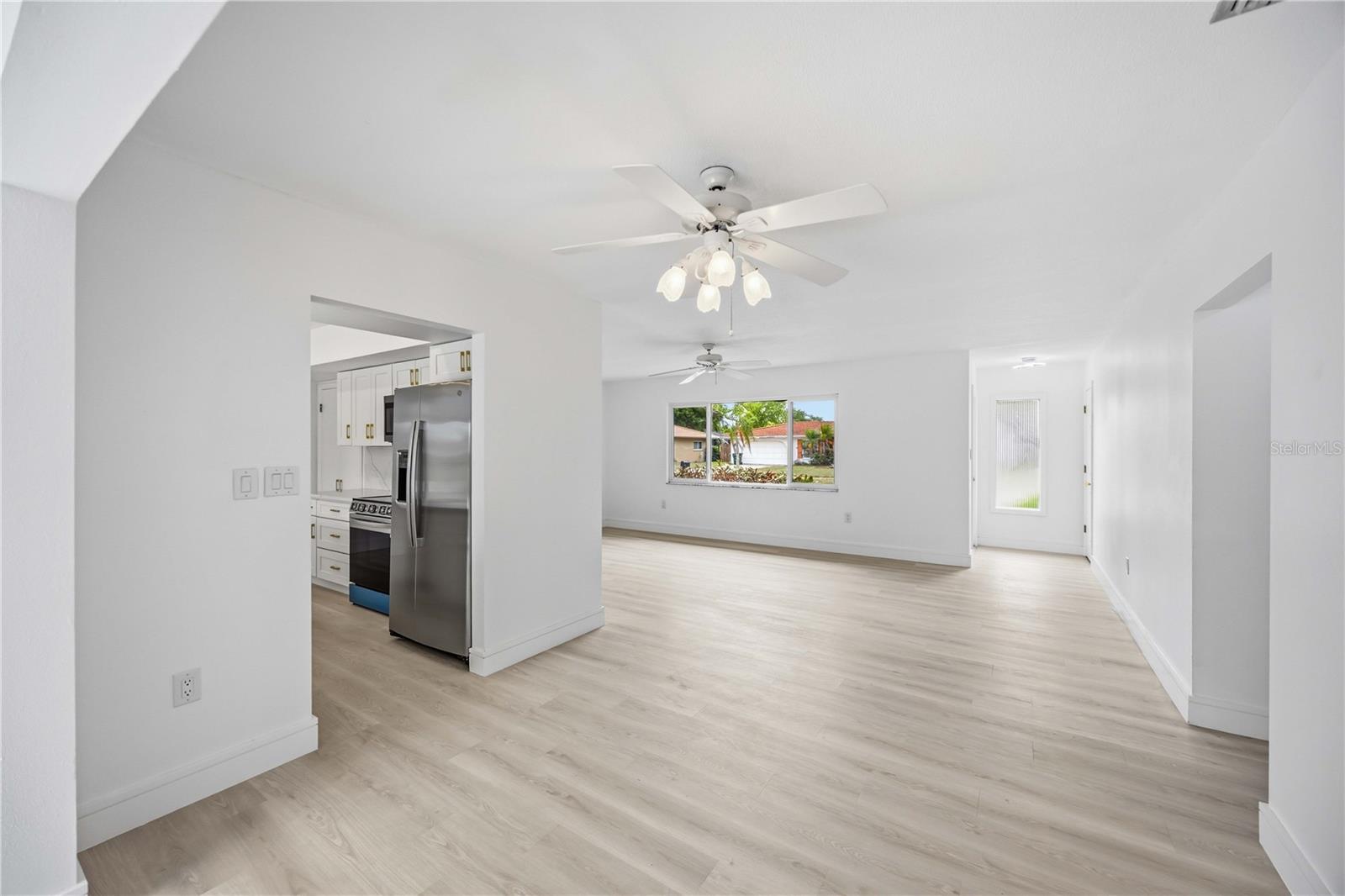 GULF GATE WOODS - Residential