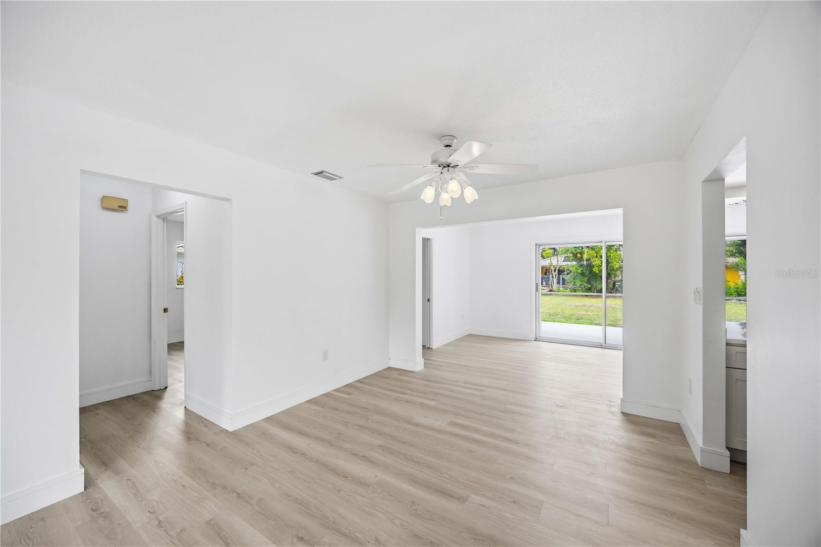 GULF GATE WOODS - Residential