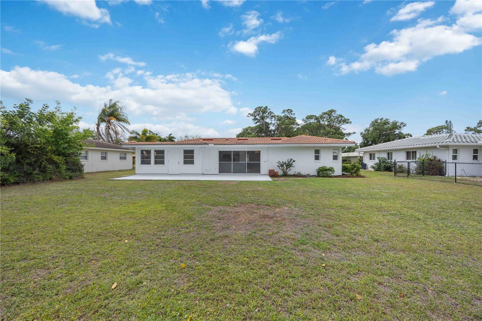 GULF GATE WOODS - Residential