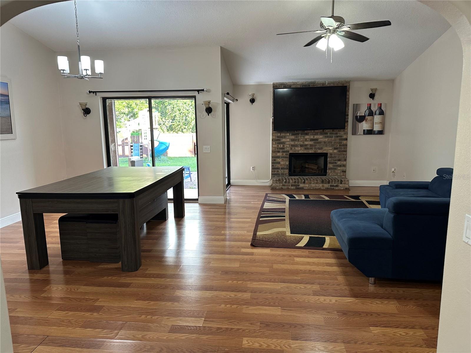 ORANGE TREE COUNTRY CLUB - Residential