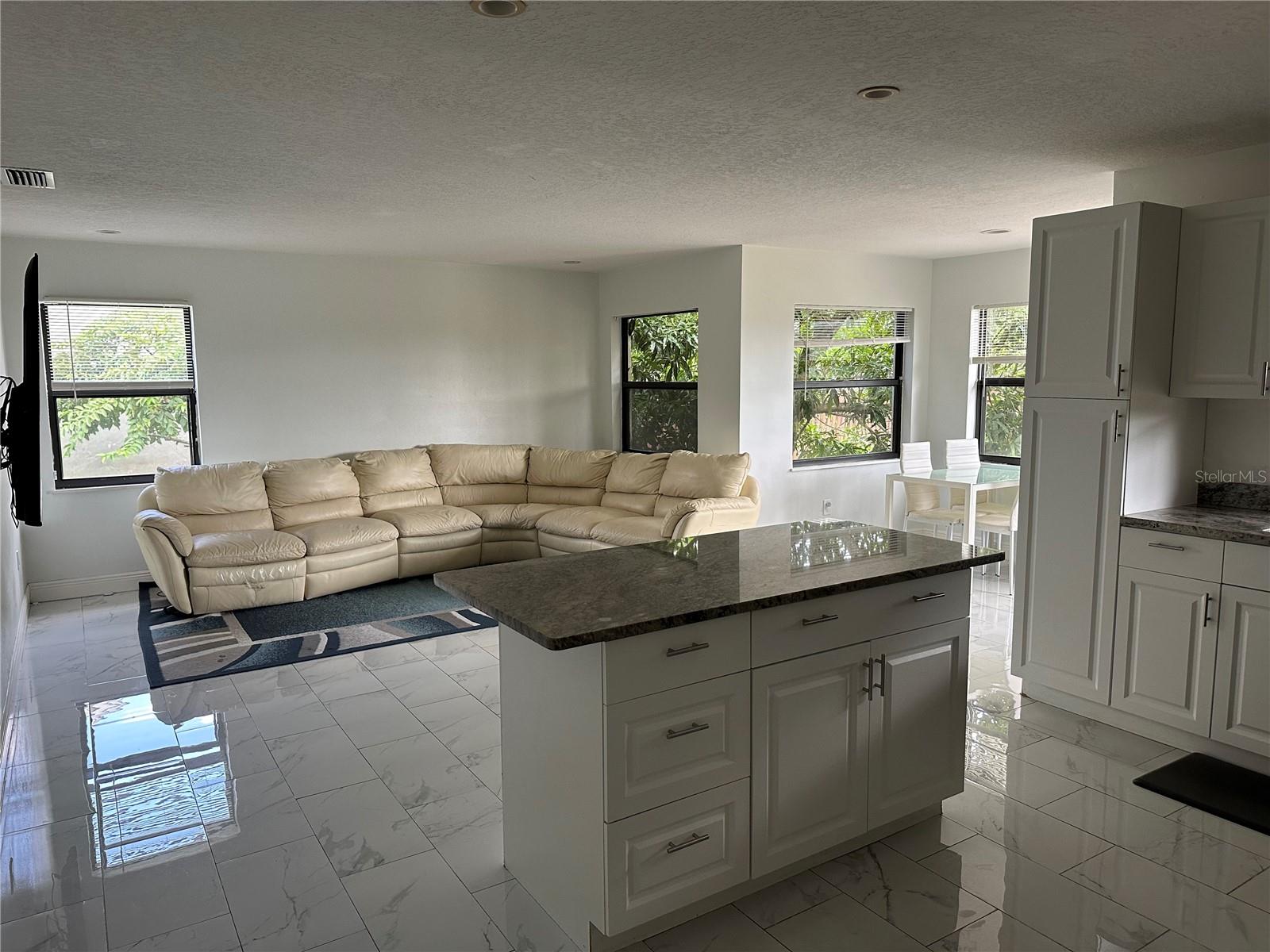 ORANGE TREE COUNTRY CLUB - Residential