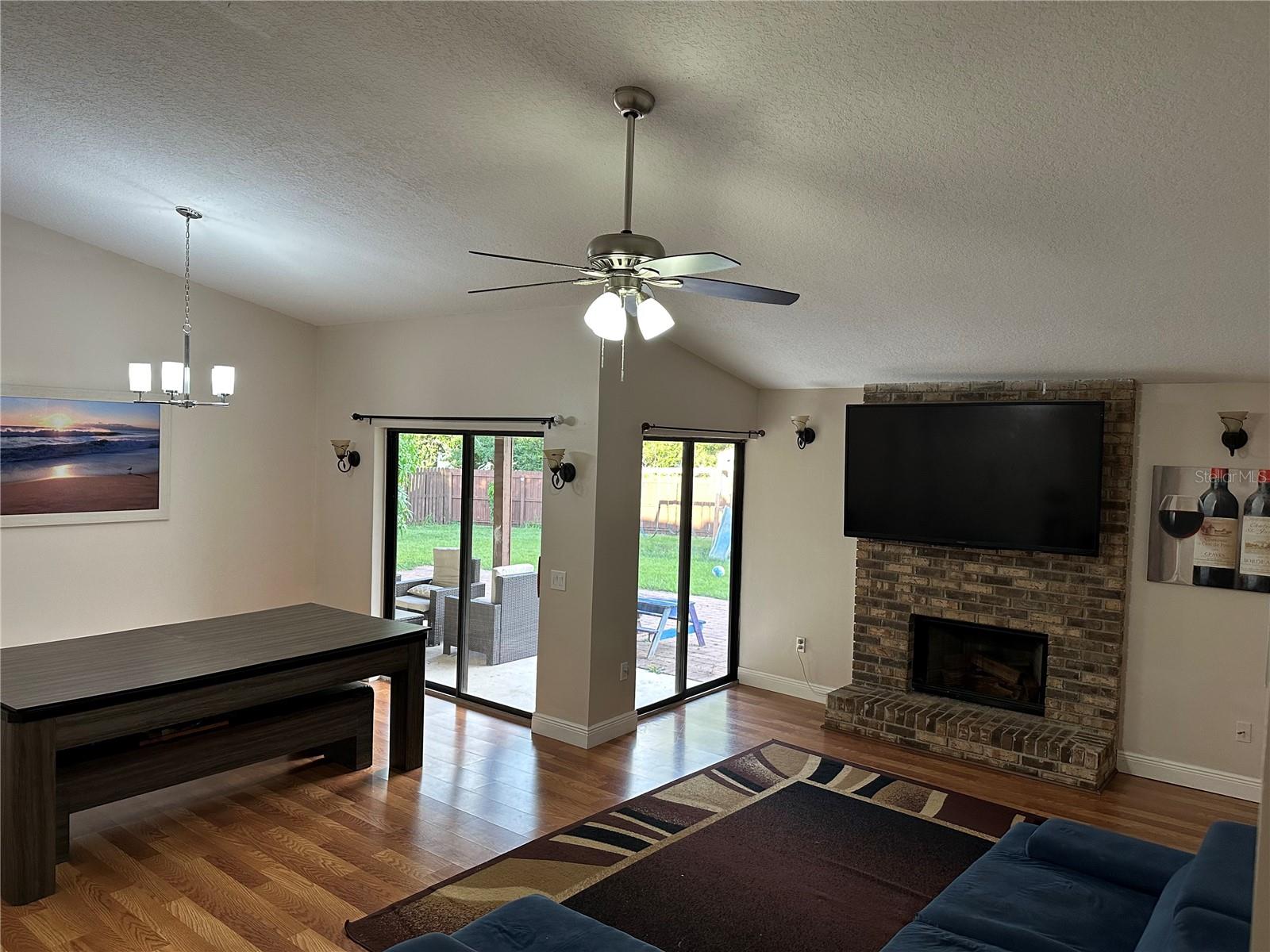 ORANGE TREE COUNTRY CLUB - Residential